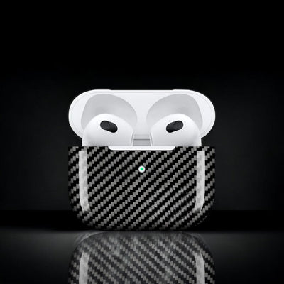 Classic Carbon Fiber AirPods Case